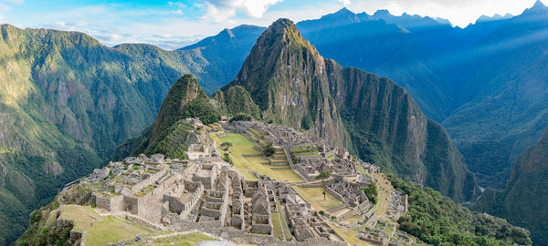 Panoramic view of old ruins at machu picchu