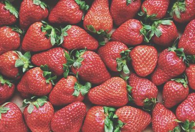 Ripe strawberries background