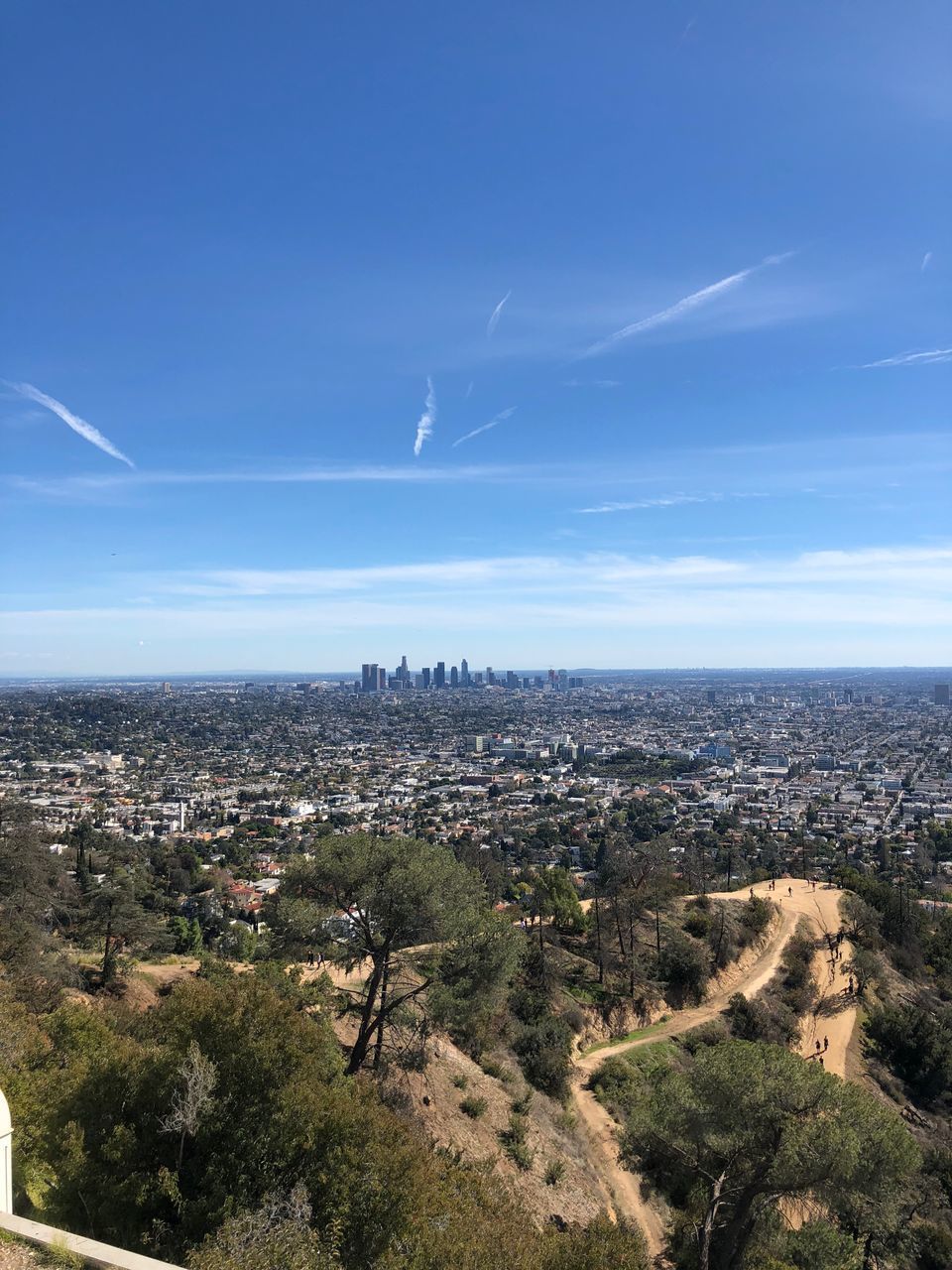 AERIAL VIEW OF CITYSCAPE AGAINST SKY