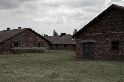 Abandoned house against sky