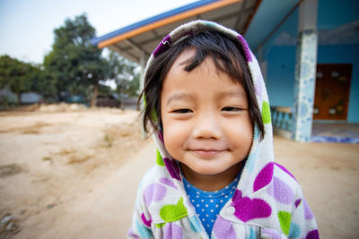 Portrait of cute girl smiling