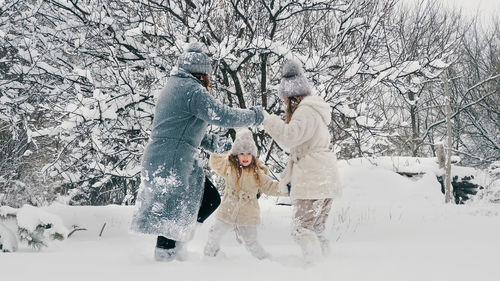 winter family