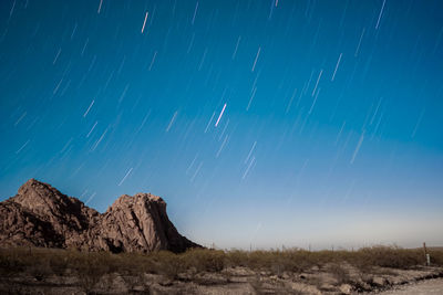 Partial star trail in the desert