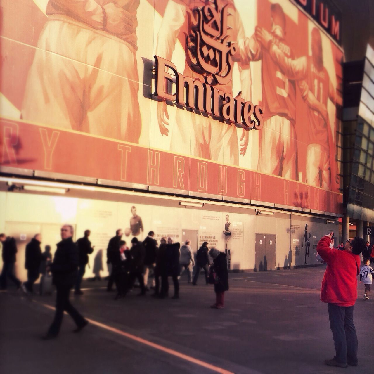 large group of people, walking, person, men, built structure, architecture, city life, text, lifestyles, street, city, building exterior, communication, illuminated, leisure activity, non-western script, transportation, western script, road