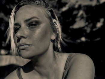 Close-up portrait of young woman