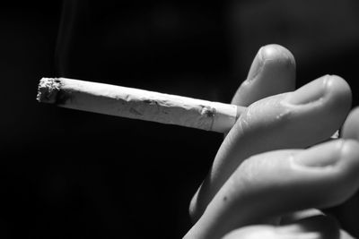 Close-up of cropped hand