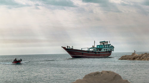 Fishing boatport assaluye