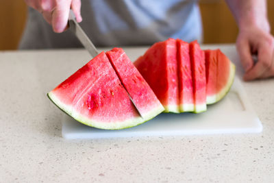 Close-up of hand holding fruit