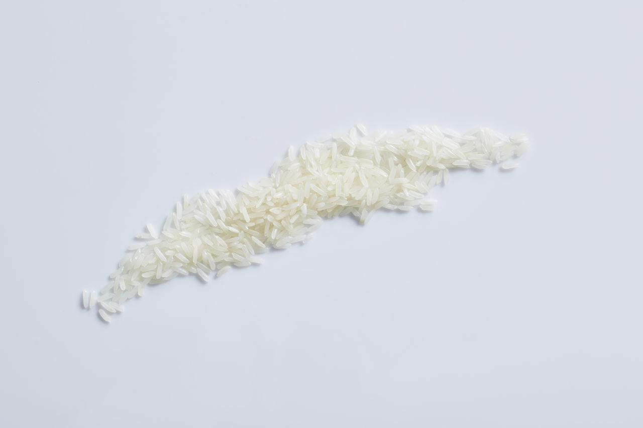 HIGH ANGLE VIEW OF BANANA ON WHITE BACKGROUND