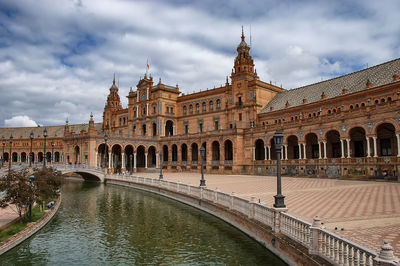 The plaza de espana in the parque de maría luisa, in seville