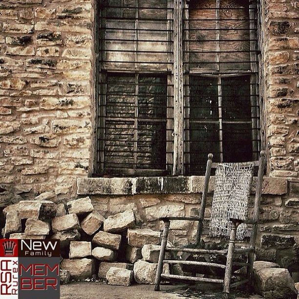 text, architecture, built structure, building exterior, western script, communication, brick wall, wall - building feature, old, weathered, wall, abandoned, day, damaged, outdoors, no people, stone wall, obsolete, window, run-down