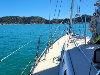 'sailing kairos' single shot from the deck of magnetic island 