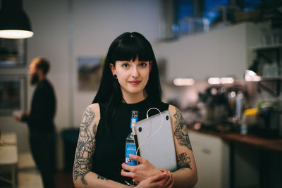 Portrait of woman smiling