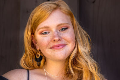 Portrait of smiling teenage girl