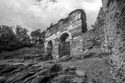 Old ruins against sky
