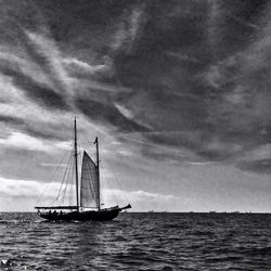 Boats sailing in sea