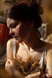 Close-up portrait of young woman