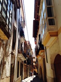 Narrow alley in city