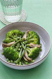 Vegetables in bowl