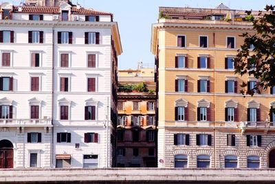 Buildings in city