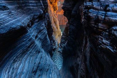 Low angle view of rock formation, karijini nationalpark, australia