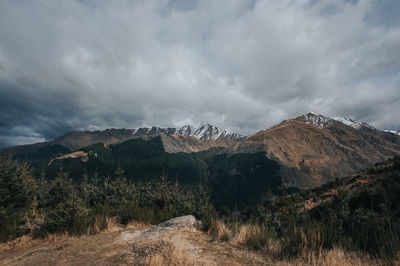 Panoramic view of queenstown hills and lake pukaki in new zealand.