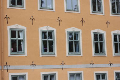 Full frame shot of building