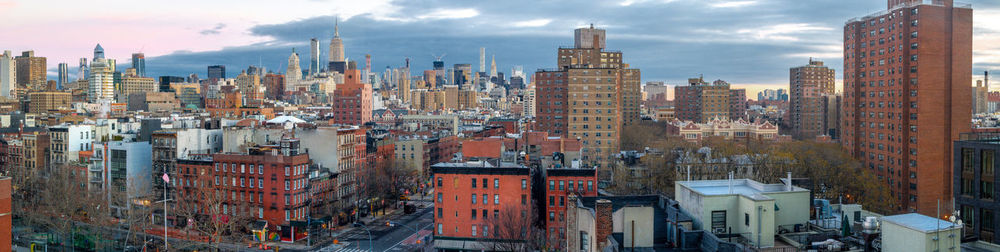 Aerial view of buildings in city