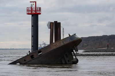 Shipwreck uwe on falkensteiner ufer on the elbe near hamburg