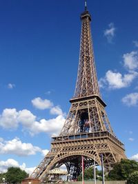 Eiffel tower 