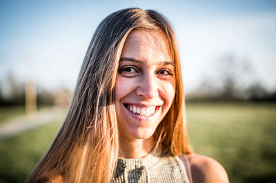 Portrait of a smiling young woman