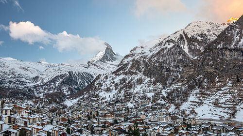 Scenic view of snowcapped matterhorn against sky