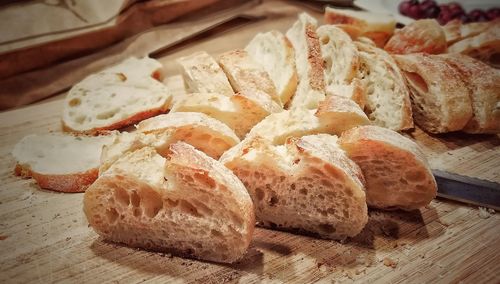 Close-up of bread on cutting board