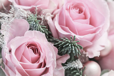 Close-up of rose bouquet