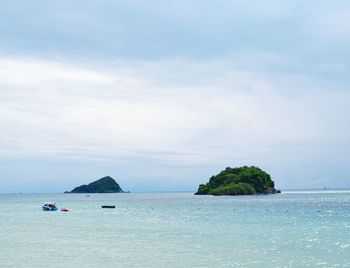 Scenic view of sea and sky
