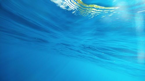 Full frame shot of sea