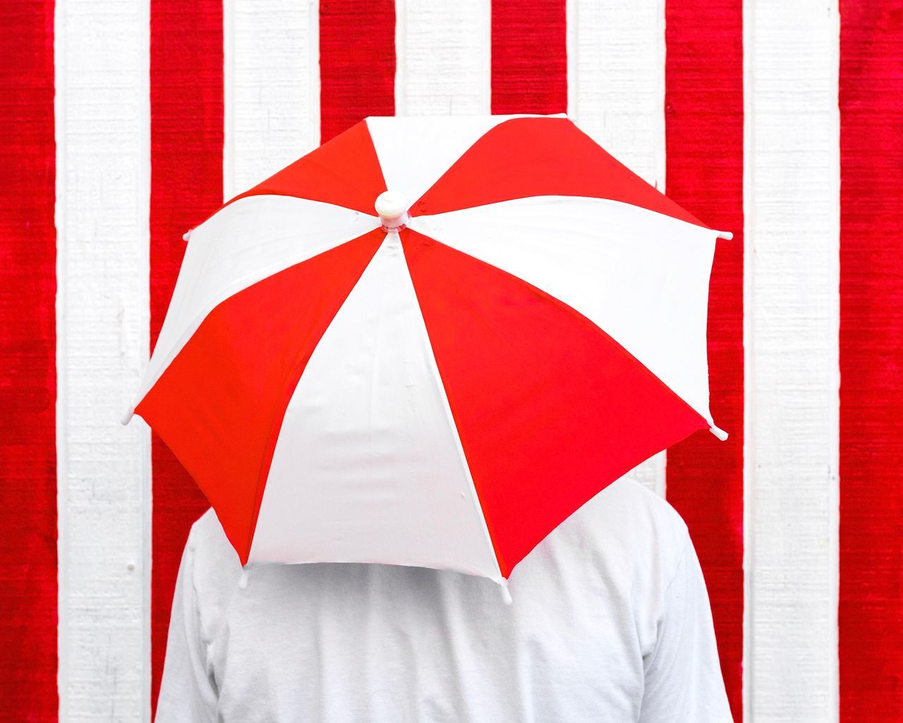 red, white color, real people, one person, patriotism, close-up, flag, men, striped, day, t-shirt, front view, textile, unrecognizable person, casual clothing, outdoors, lifestyles, standing, obscured face