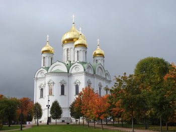 Pushkin... church...