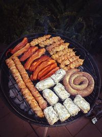 Preparing food on table