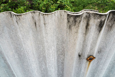 The surface texture of outdoor fence or wall made by old roof tile