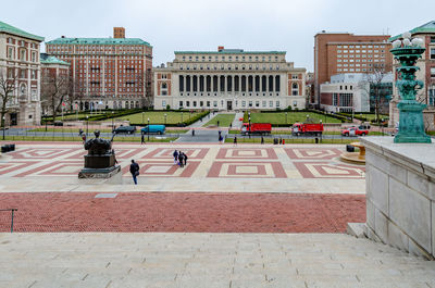 Buildings in city