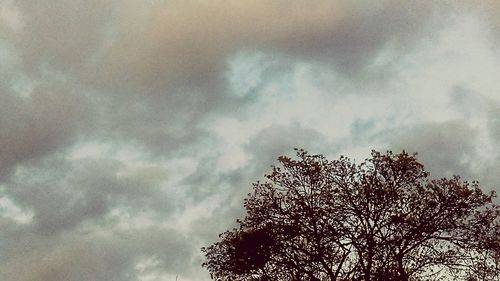 Low angle view of cloudy sky