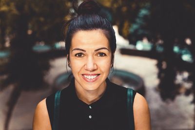 Portrait of a smiling young woman