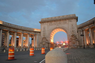 View of manhattan bridge entrance in chinatown.