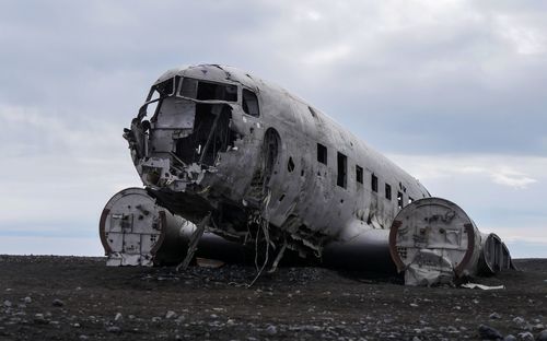 Dc 3 wreck in iceland 