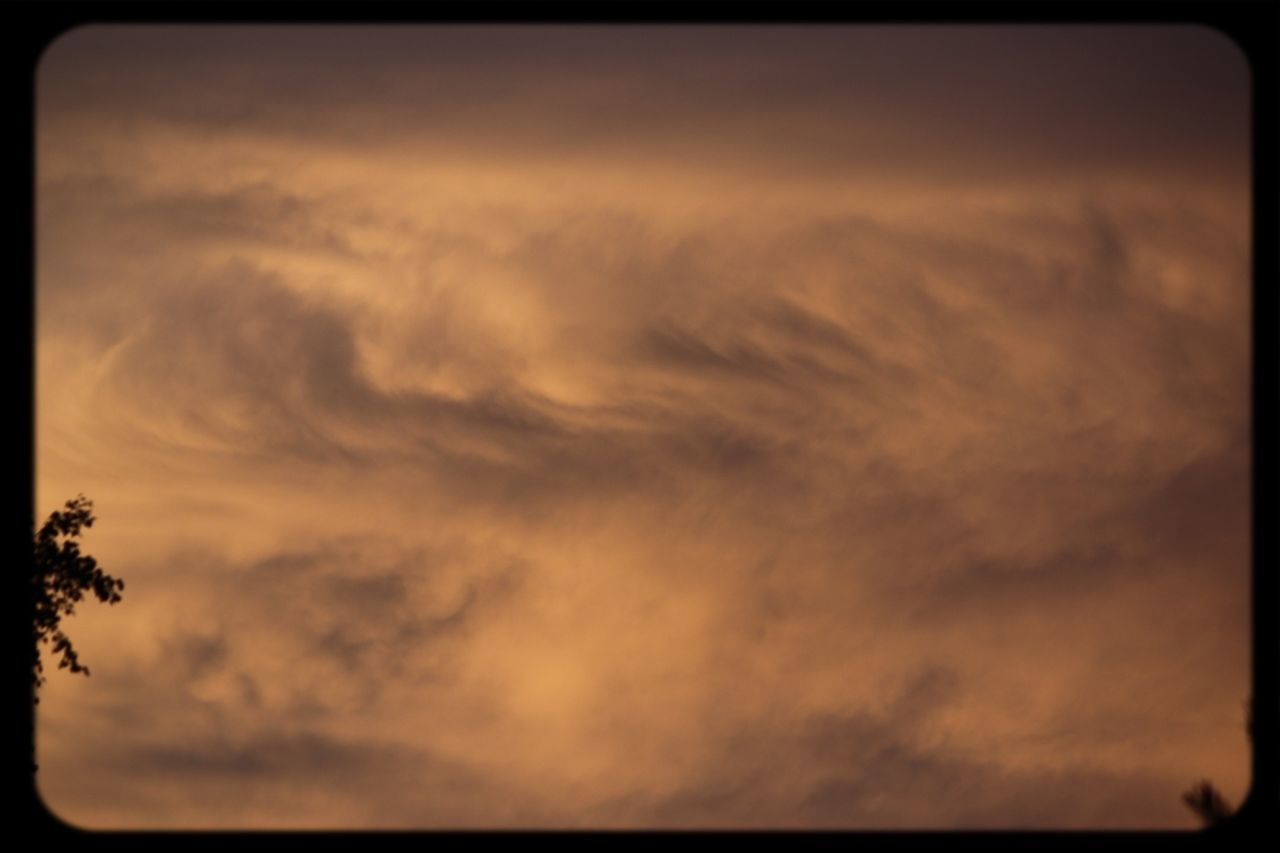 transfer print, sky, auto post production filter, cloud - sky, sunset, beauty in nature, tranquility, scenics, tranquil scene, cloudy, nature, cloud, low angle view, idyllic, silhouette, cloudscape, weather, dramatic sky, outdoors, overcast
