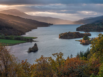 Looking west from queens view at loch tummel near pitlochry, scotland