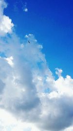 Low angle view of cloudy sky