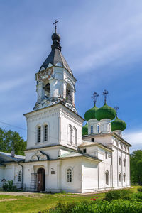 Dormition church in gorny monastery in vologda, russia