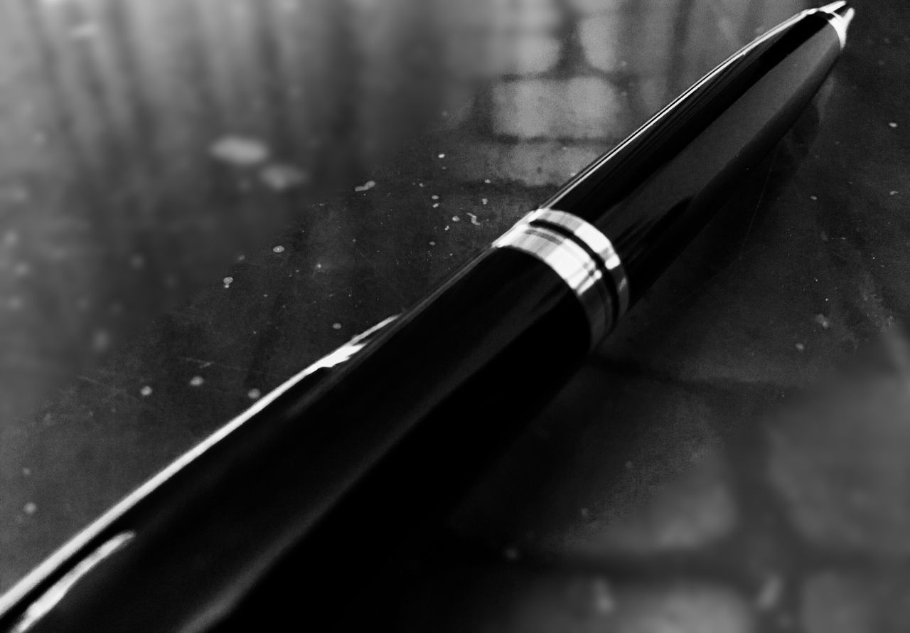 close-up, indoors, writing instrument, fountain pen, day, no people